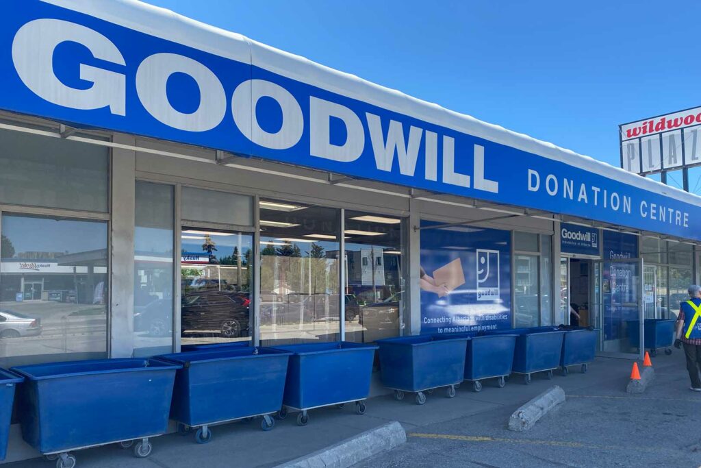 Calgary Bow Trail Goodwill Donation Centre exterior entrance doors.