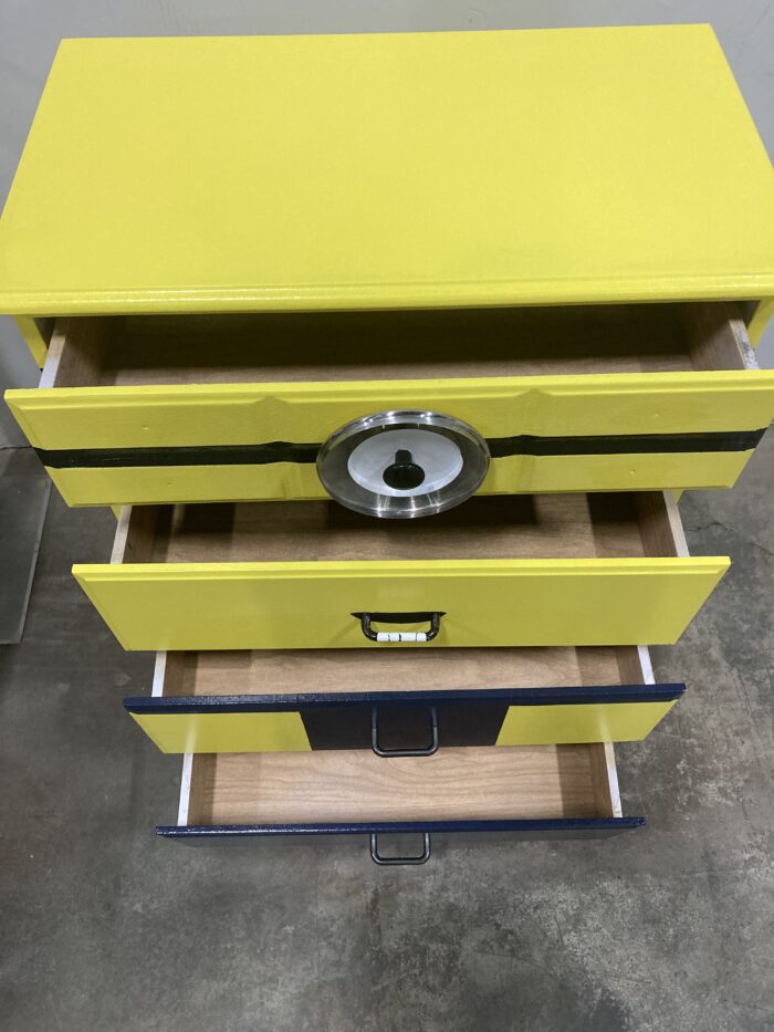 Minion Dresser - Image 2