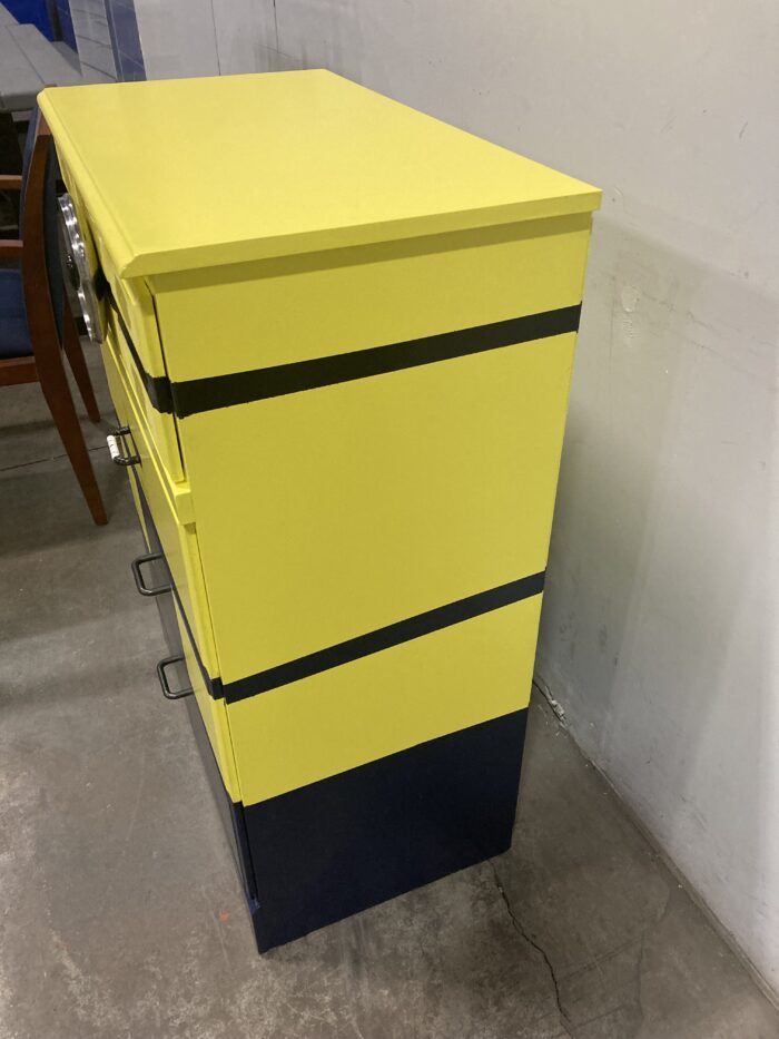 Minion Dresser - Image 4
