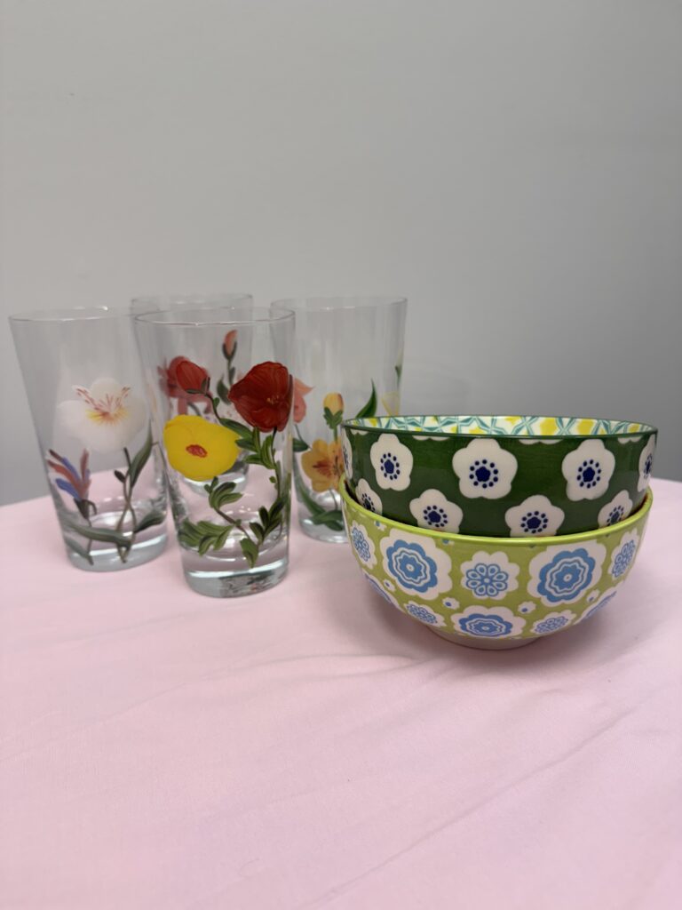 Sustainable & Affordable Thrift Gift Ideas from Goodwill Alberta 8 Thrift gift idea from Goodwill - floral glasses and bowls