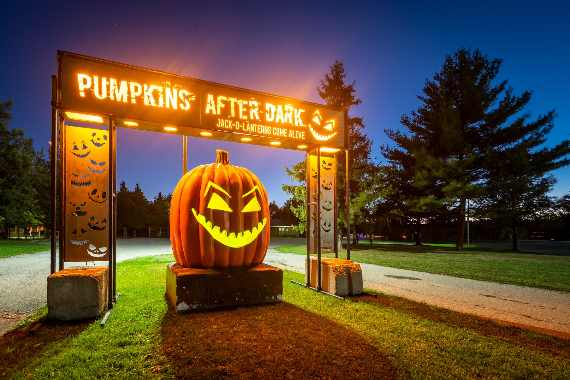 Pumpkins After Dark 1 Pumpkins After Dark